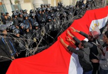 Mursi Supporters Stand Firm, Brace For Egypt Crackdown