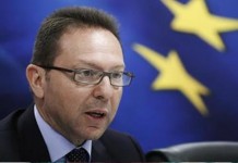 Greece Could Return To Debt Market In Late 2014, Stournaras Says