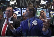 Wall St. Extends Losses As Kerry Speaks On Syria