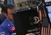 Stock Futures Slip Ahead Of Fed Minutes