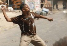 DEMOCRATIC VIOLENCE: 1000-STRONG BUDDHIST MOBS TORCH MUSLIM HOMES IN MYANMAR