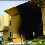 Sudanese Use Tear Gas On Crowd Demanding President Resign