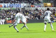 Arsenal Move Two Points Clear At Top