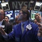 U.S. Deadlock Hits Dollar, Weakens Shares