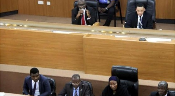 TRIBUNAL SARAKI