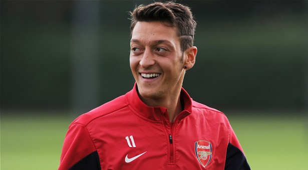MESUT OZIL