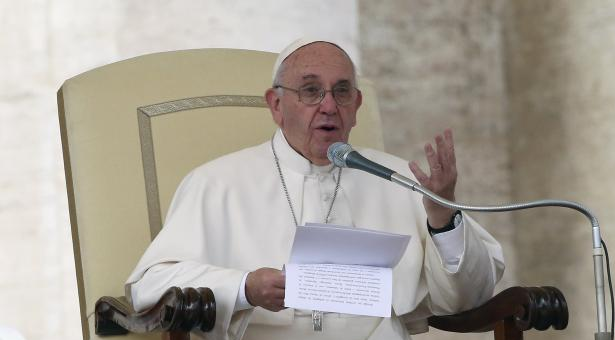 POPE SIT