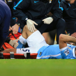 Manchester City Sweat Over Pablo Zabaleta’s Knee Injury