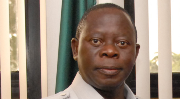ADAMS OSHIOMOLE 2 v