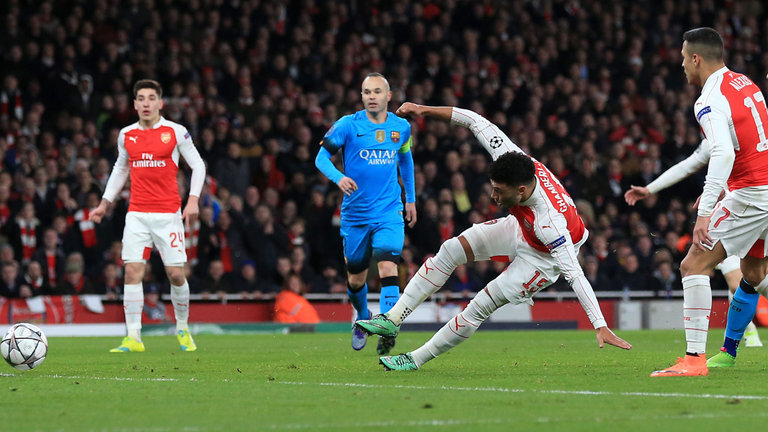 arsenal-alex-oxlade-chamberlain-barcelona_3420517
