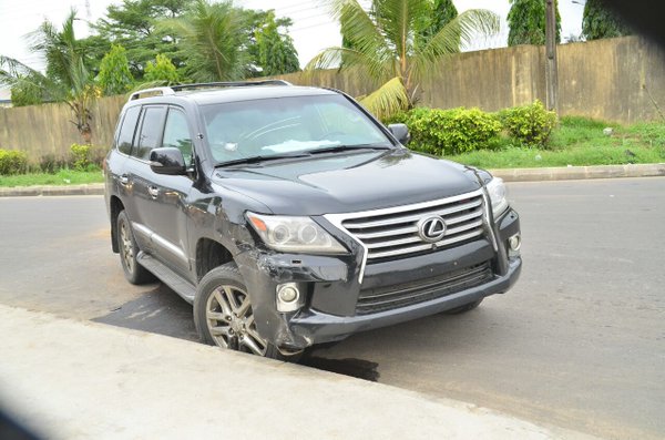 dakuku-escapes - THEWILL NEWS MEDIA Peterside's Jeep