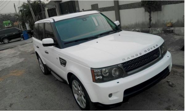 2.MIssing Range Rover