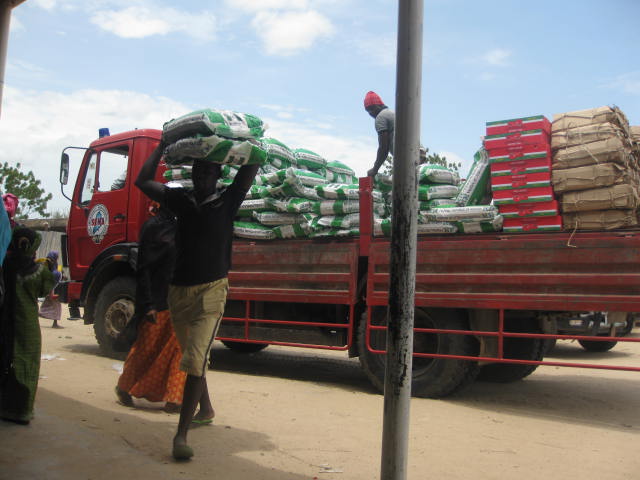 food-idp-items-keep-getting-to-camps-but-idps-remain-hungry