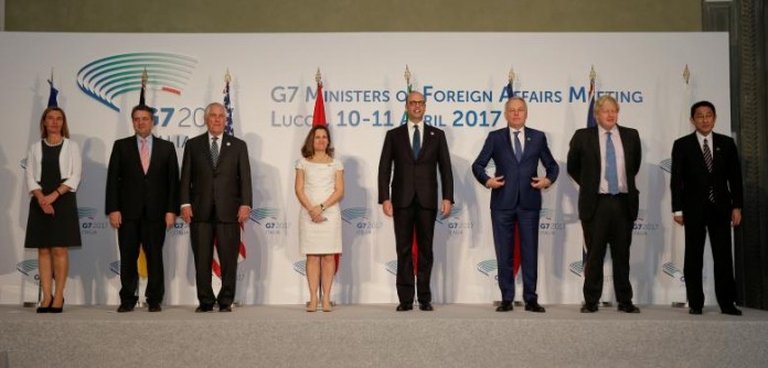 A family photo during a G7 for foreign ministers in Lucca