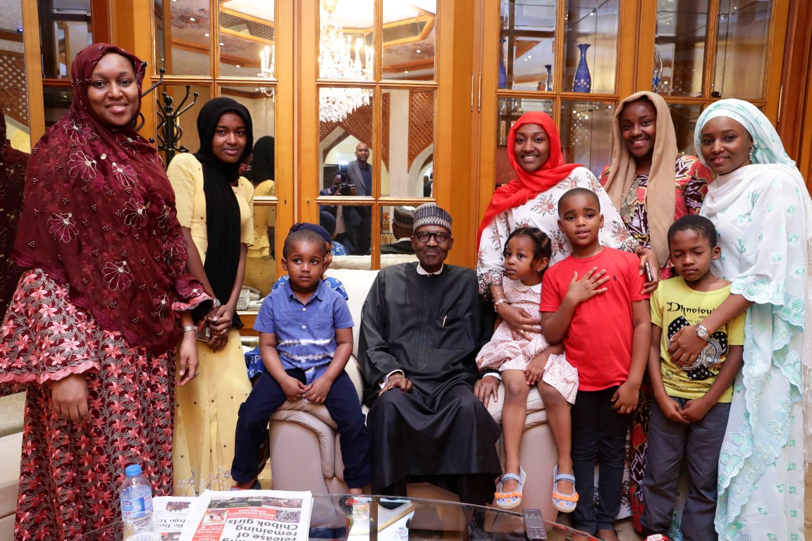 Buhari Arrives 12 (Medium)