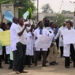Health Workers Suspend Strike
