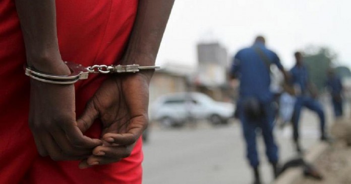 arrest jail cuff police