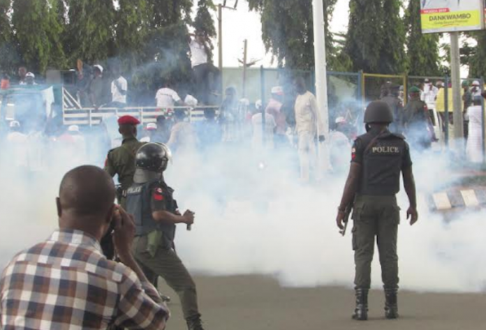 Teargas saraki