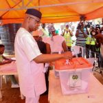 APC’s Dapo Abiodun Holds Firm At Polling Unit, Wins By Wide Margin