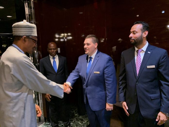 PRESIDENT ARRIVES UN PLAZA NEW YORK 0A