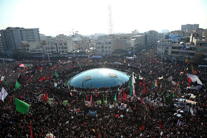 Huge Crowds In Iran For Commander's Funeral, Daughter Warns U.S. Of 'Dark Day'2