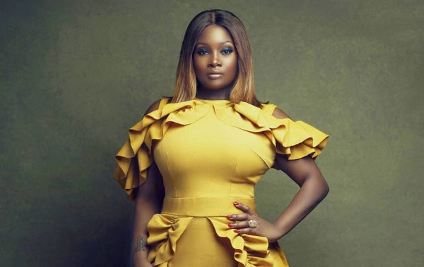 Tolu-Toolz-Oniru-Demuren-Nigerian-Wedding-Guest-Style-LoveWeddingsNG29