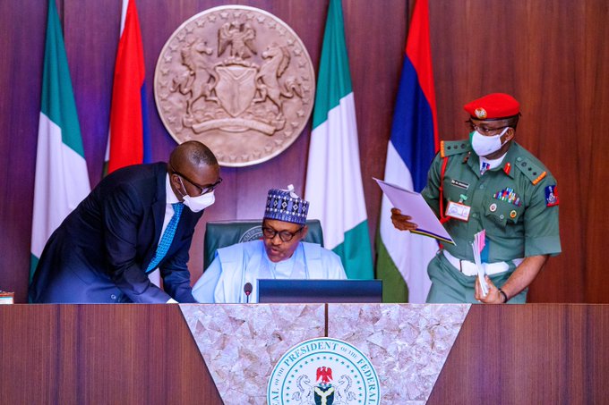 Buhari Renews Pledge To End Security Challenges