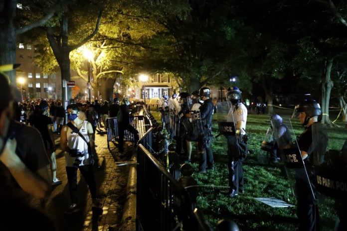 Fox News Reporter Attacked, Chased From Demonstration