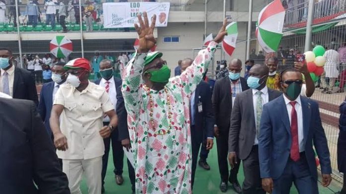 Gunshots Rock PDP Campaign Train In Edo