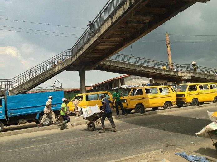 Lagos bus, road