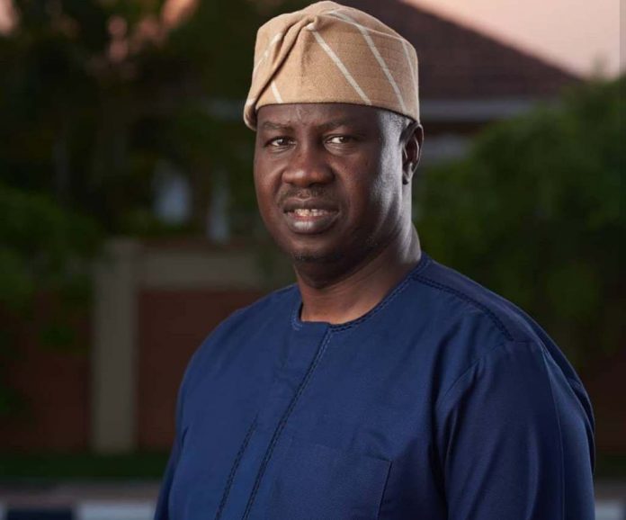 babatunde-gbadamosi Babatunde Gbadamosi