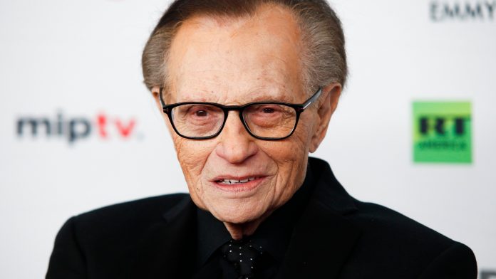 covid-19-former-cnn-anchor-larry-king-hospitalized
