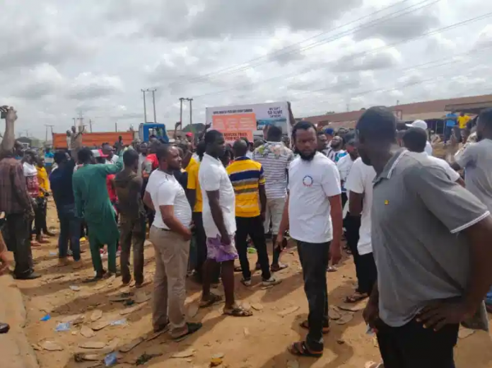 Benin-Sapele-Warri Road Protest Benin-Sapele-Warri Road Protest