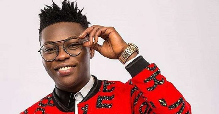 Reekado-Banks-2 Reekabo Banks