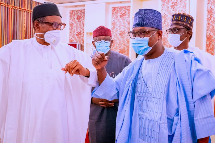 Buhari-and-representatives-of-Nigerian-Governors Buhari
