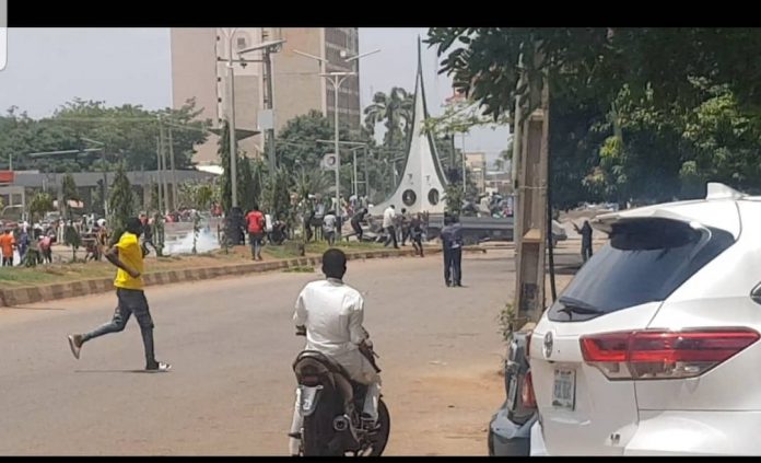 Thugs-disrupt-protest-in-Kaduna Kaduna state Protest