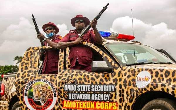 ondo-state-amotekun-patrol-vehicles-autojosh-3-600x375 Amotekun