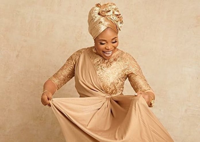 Tope Alabi