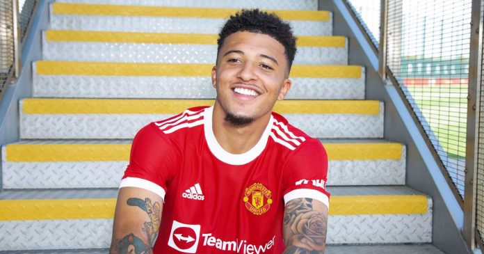 0_Manchester-United-Unveil-New-Signing-Jadon-Sancho Jadon Sancho