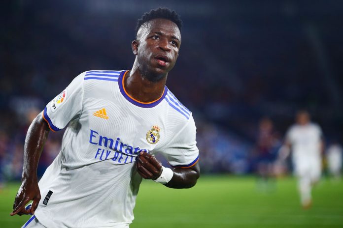 Real Madrid Rescue A Point In Away 3-3 Clash Against Levante Real Madrid Rescue A Point In Away 3-3 Clash Against Levante