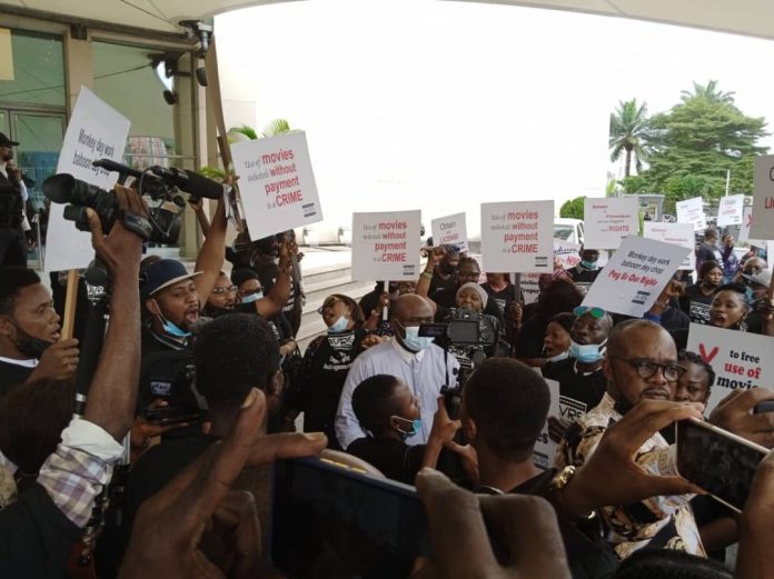Nollywood Actors protest Radisson Blu Hotel Ikeja