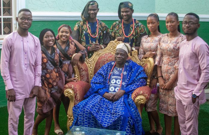Twins-Festival-Photo-scaled The Olu of Igbo-Ora, His Royal Majesty, Oba Jimoh Olajide