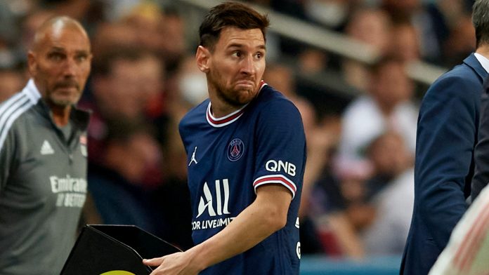 lionel-messi-reaction-substitution-psg-september-19-2021_14l29gw42fbvl11bux18ft50w1 Lionel Messi