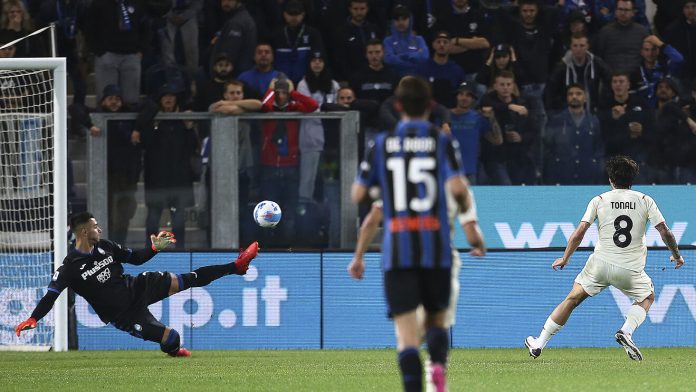 Ac milan vs Atalanta