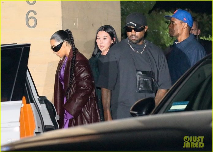 Kim Kardashian, ye Kim Kardashian, Kanye West