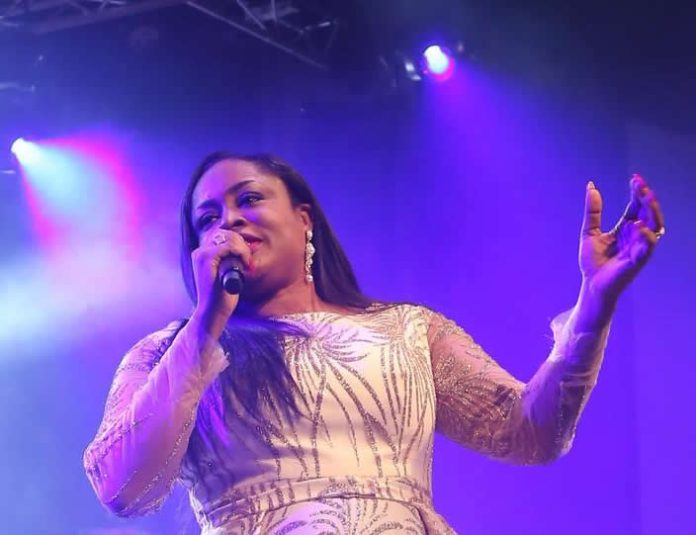 Sinach (1) Sinach