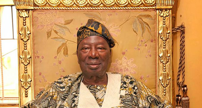 Oba-Oladunni-Oyewumi-Ajagungbade-III Oba Oladunni Oyewumi