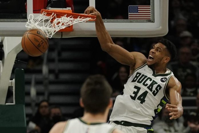 Giannis Antetokounmpo Giannis Antetokounmpo