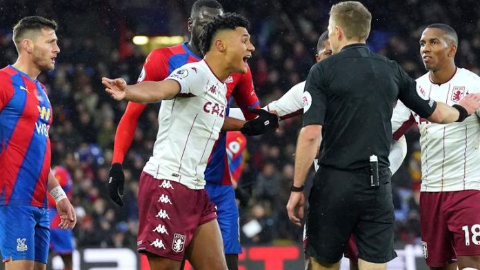 skysports-aston-villa-crystal-palace_5602175 Aston Villa, Crystal Palace Players