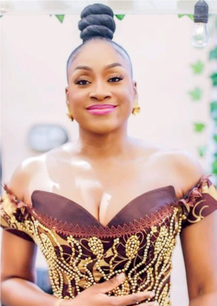 Sola Adewunmi Sola Adewunmi